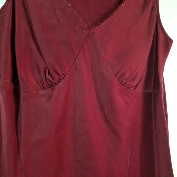 💥SOLD -Silk Tank Top - Picture 3 of 7
